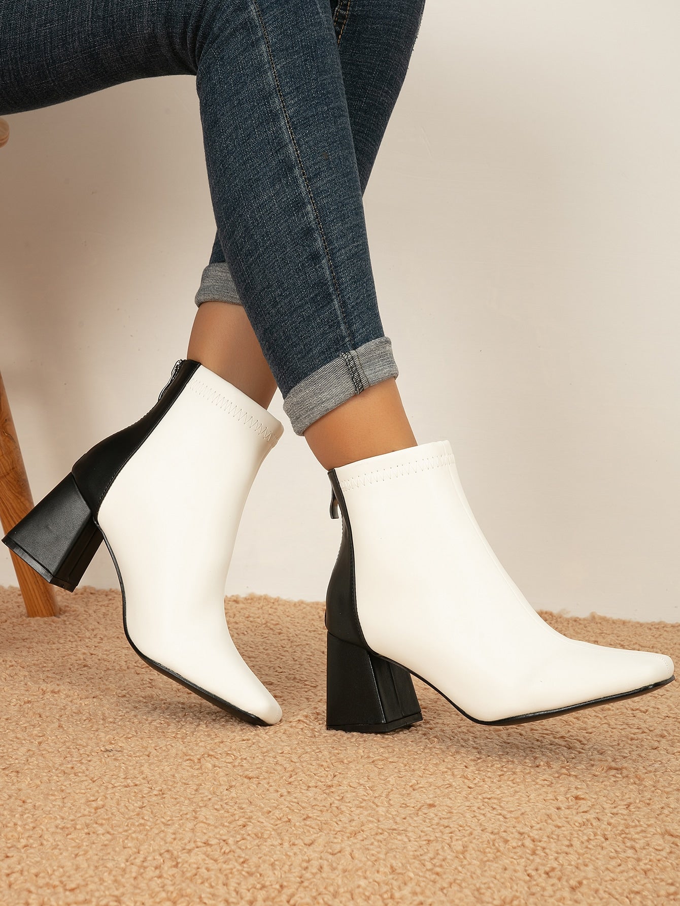 Zip Back Chunky Heeled Classic Boots