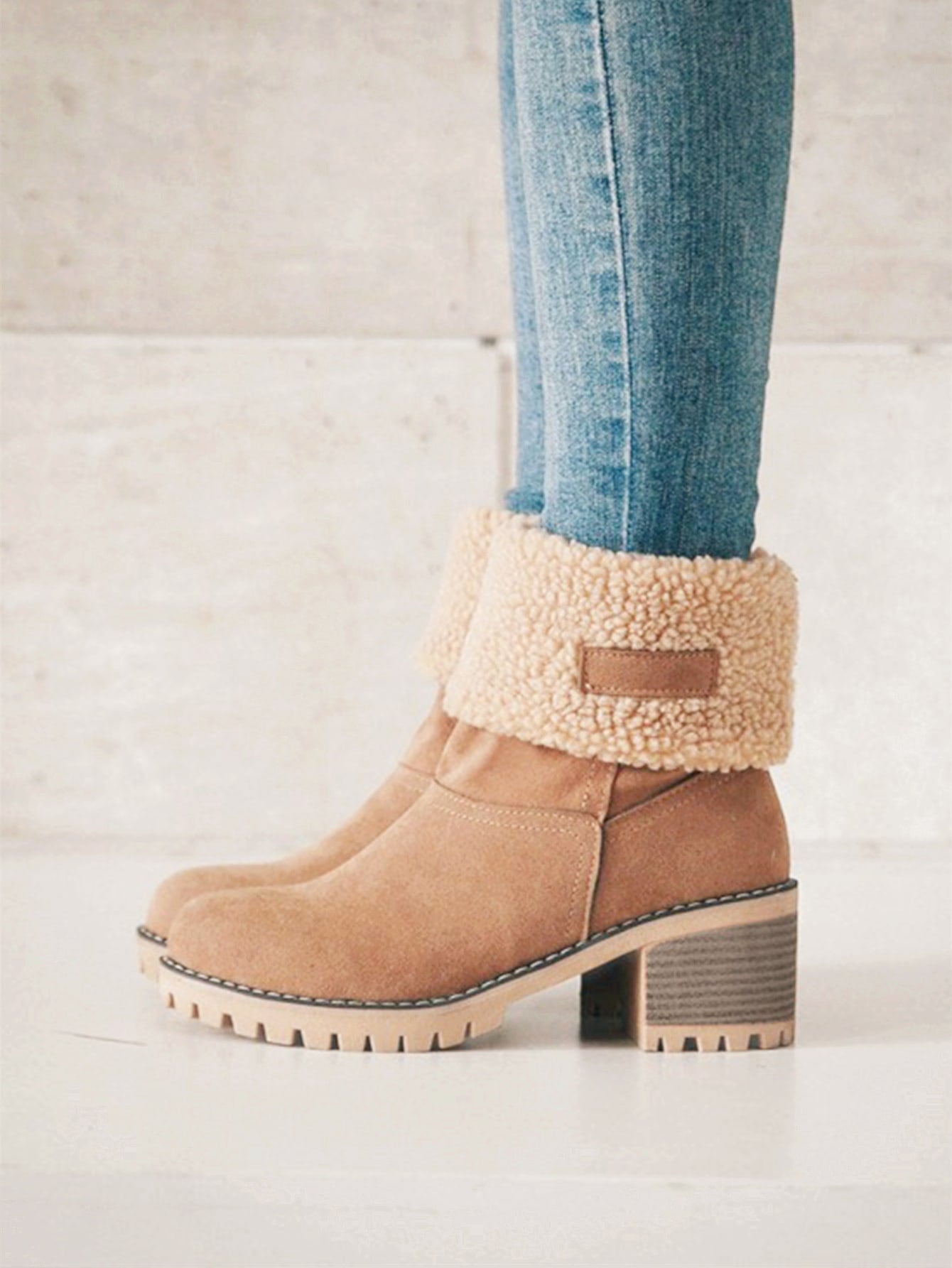 Suede Cotton Lining Chunky Heeled Snow Boots